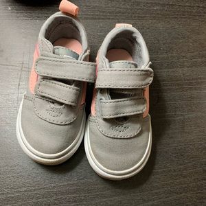 Toddler girls old skool skateboard Vans